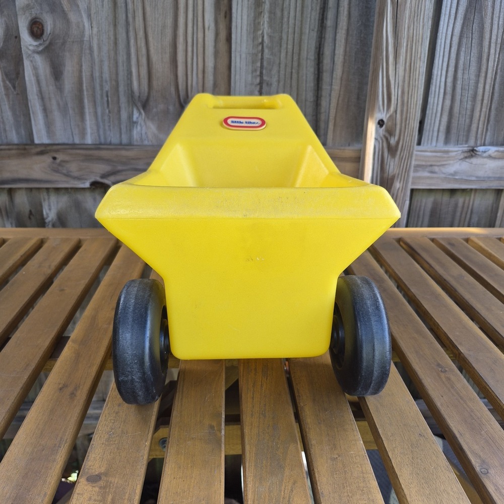 Vintage Little Tikes Child Size Green Ride On Tractor + Yellow Trailer RARE - Picture 12 of 15